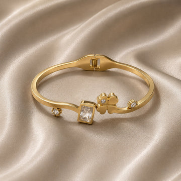 Florielle Gold Bracelet for Women | Anti-Tarnish Floral Stone